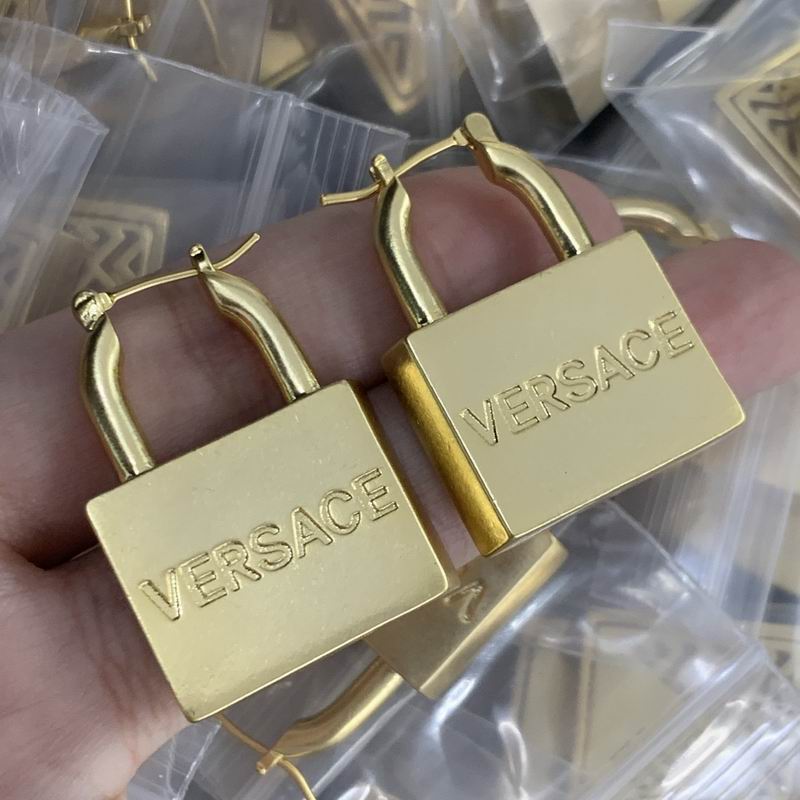 Versace earring 06lyx57
